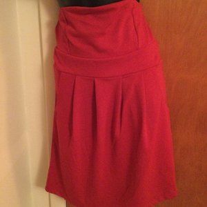 Woman's Body Central skirt. Poly and spandex material. Never worn new.